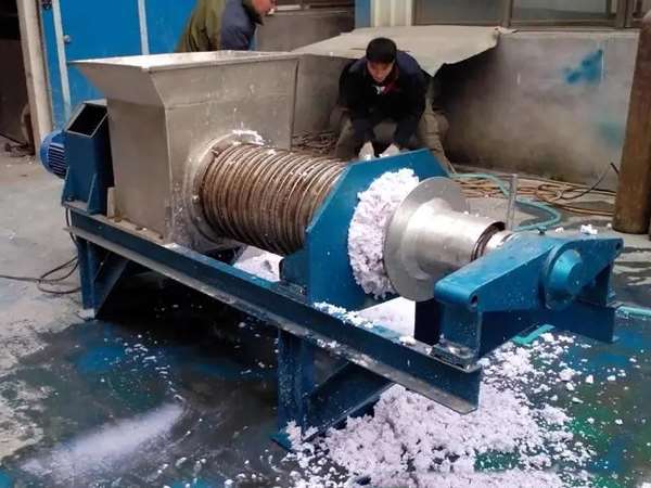 餐廚垃圾脫水壓榨機(jī)