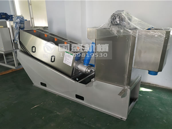 疊螺污泥脫水機(jī)運(yùn)行速度