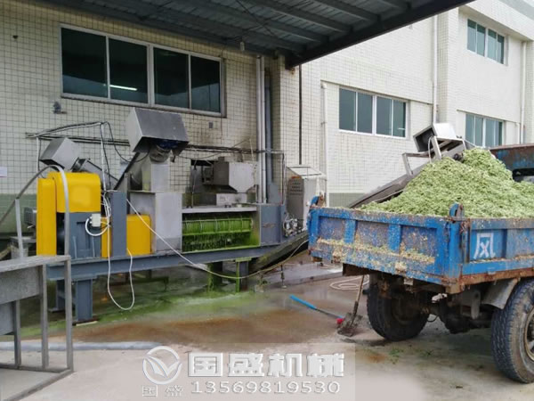 廚余垃圾壓榨機(jī)現(xiàn)場圖